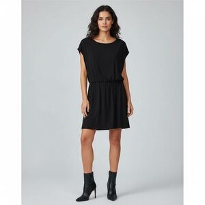 Oak + Fort rayon black dress cap sleeve size XS rounded hem normcore